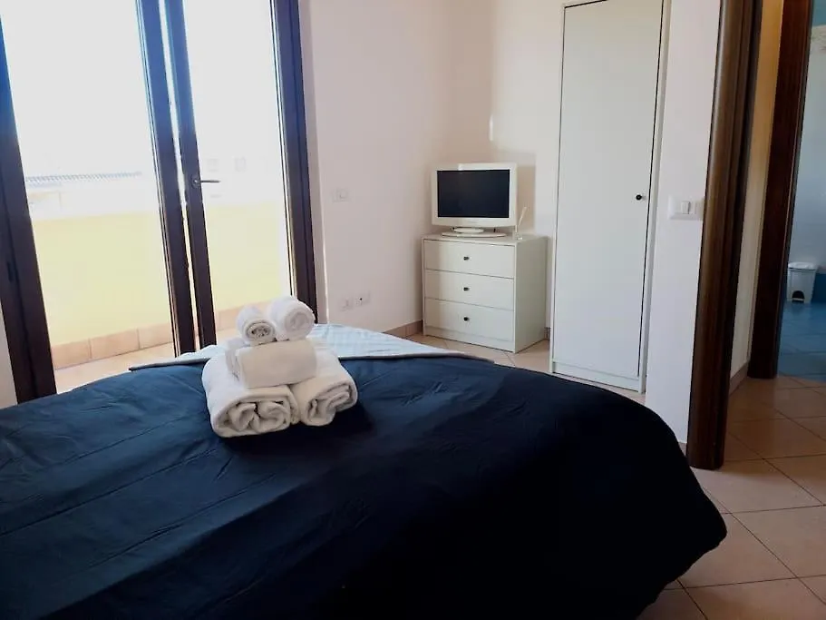 Aeroporto A 7 Minuti Ampio Trilocale In Centro Apartment Fiumicino